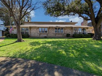 10504  Berry Knoll Drive 