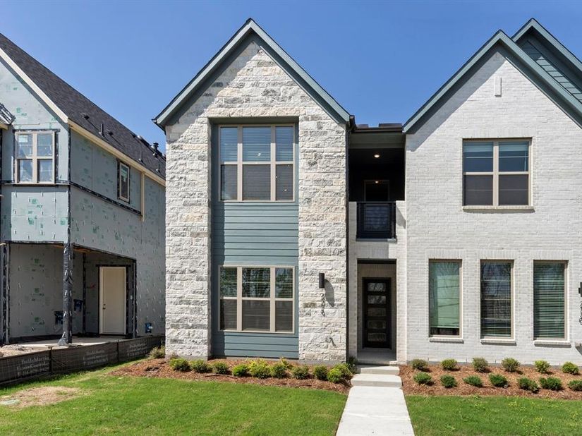 2518  Campden Mews , Allen Texas 75013