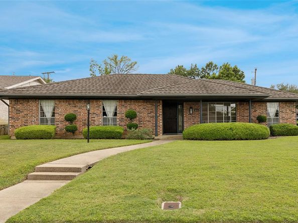 4859  Winesanker Way , Fort Worth Texas 76133