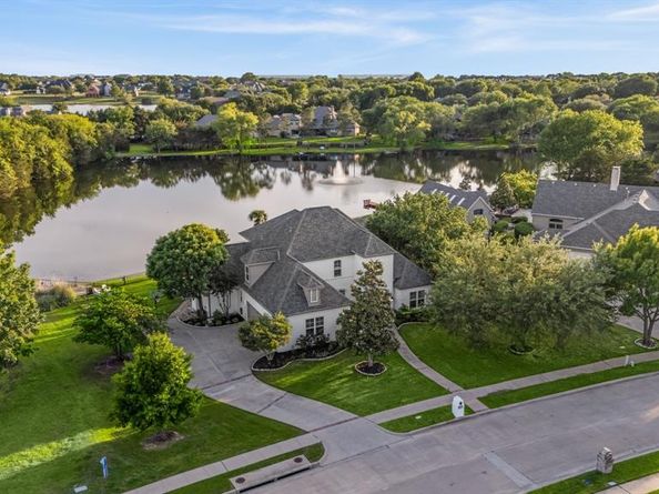 604  Willow Springs Drive , Heath Texas 75032