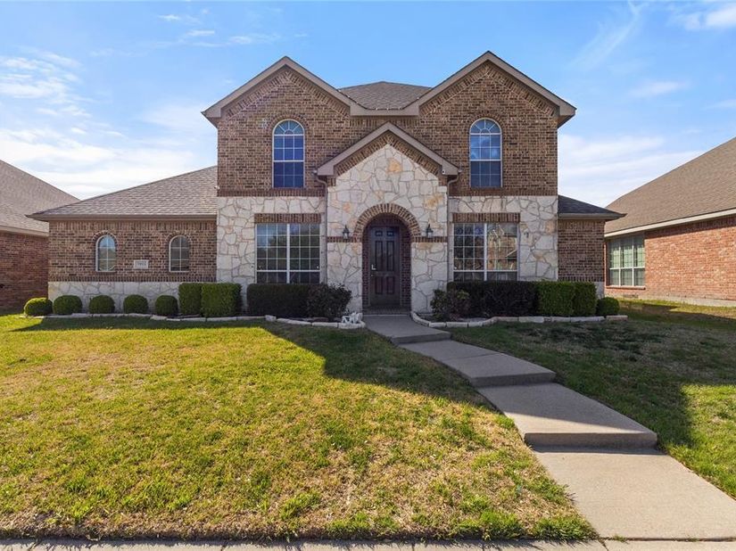 7013  Bickers Drive , Rowlett Texas 75089