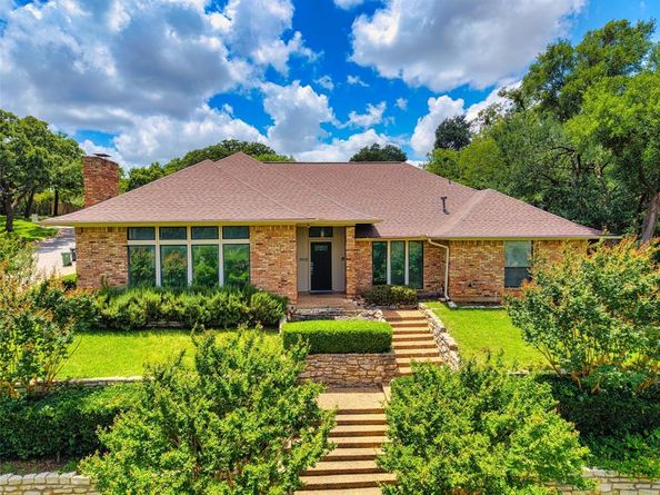 1908  Lakehill Court , Arlington Texas 76012