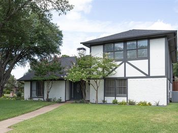1121  Augusta Court 