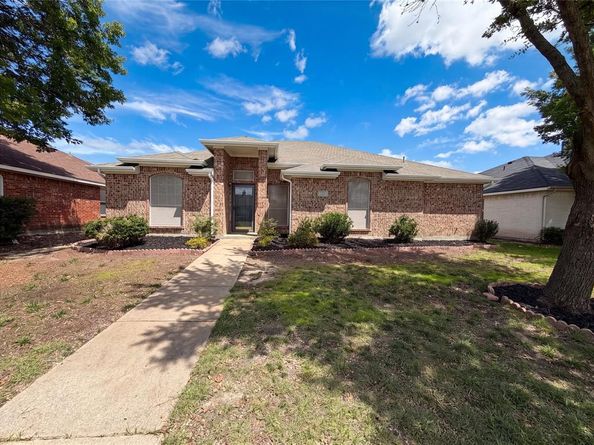 1531  Kensington Place , Lancaster Texas 75134