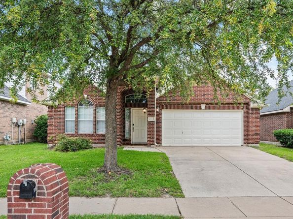 4633  Dwarf Nettle Drive , Fort Worth Texas 76244