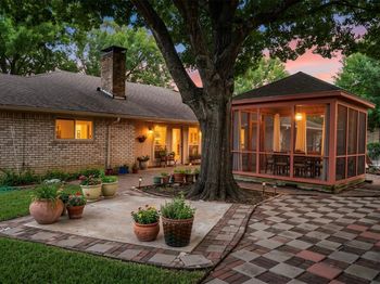 1442  Marlene Place 