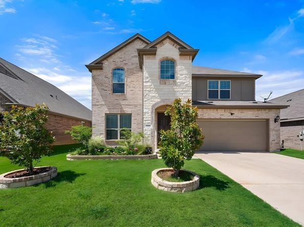 444  Windy Knoll  , Burleson Texas 76028