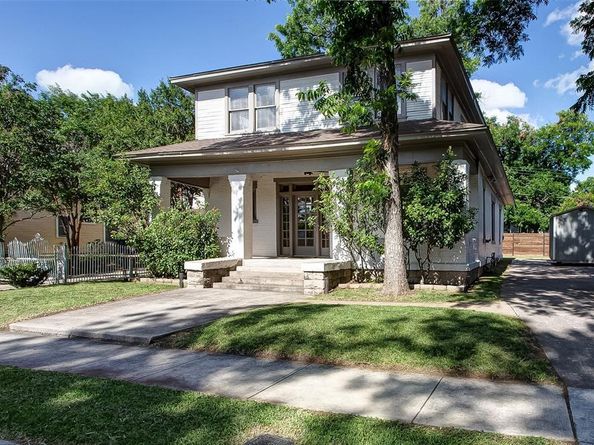 1601 S Henderson Street , Fort Worth Texas 76104