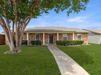 6005  Blair Oaks Drive 