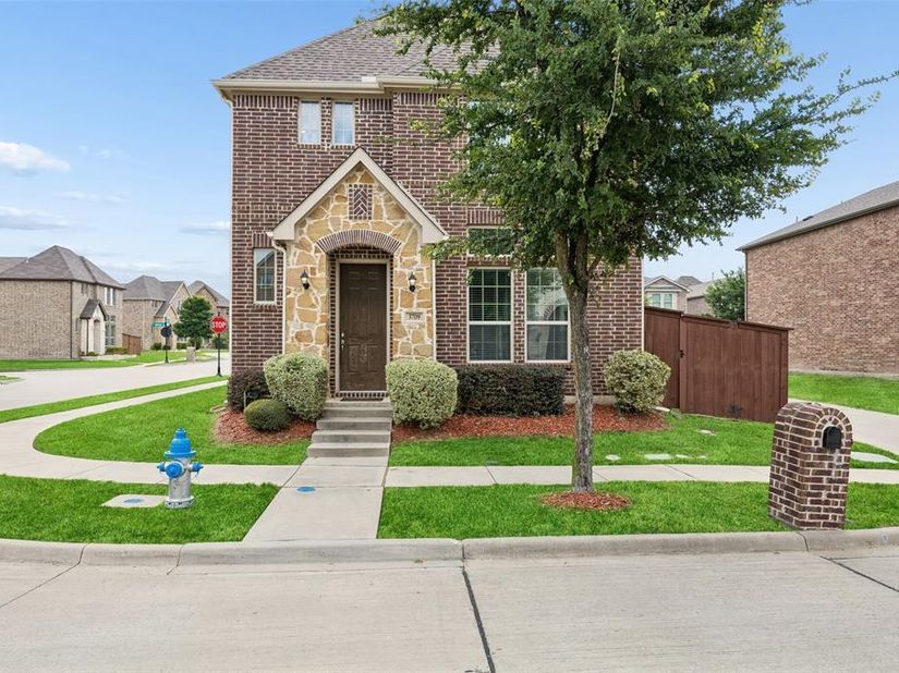 3709  Cliffstone Way , McKinney Texas 75070