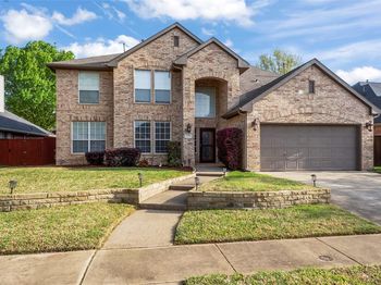 2700  Timberwood Drive 