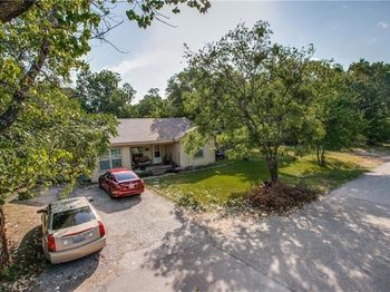 6922  Mohawk Drive 