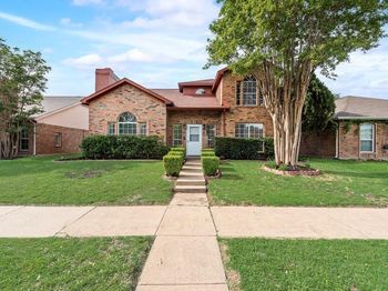 2001  Village Creek Drive 