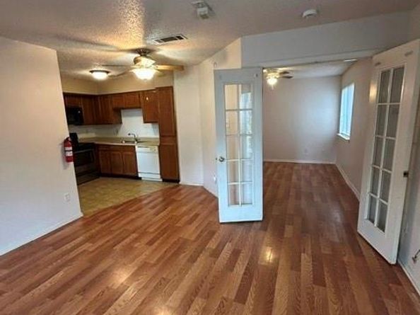 9839  Walnut Street  T103, Dallas Texas 75243