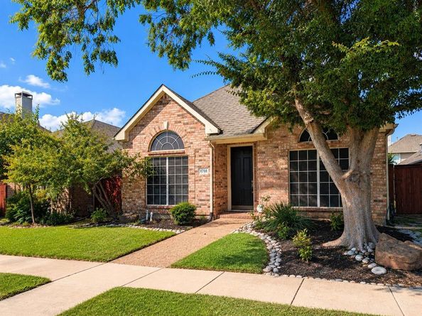 8708  Wellington Road , Irving Texas 75063