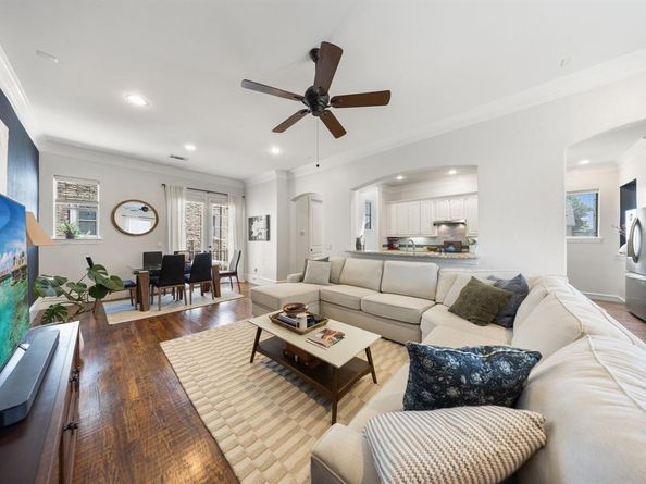 1922  Euclid Avenue  D, Dallas Texas 75206