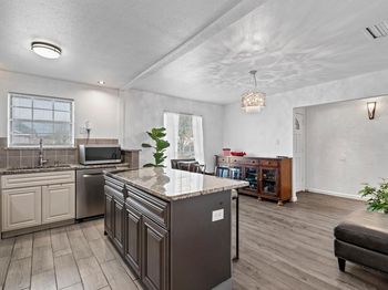 2706  Meadow Bluff Lane 