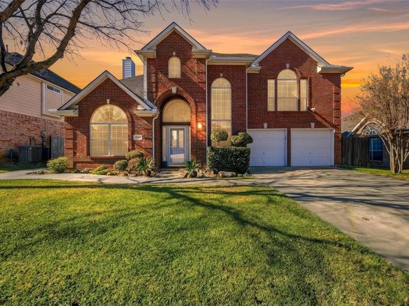 5709  Christy Lane , Haltom City Texas 76137