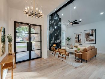 4336  Hollow Oak Drive 