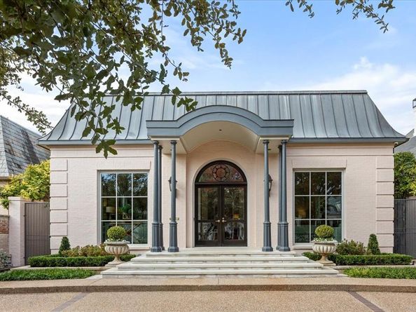 1616  Carleton Avenue , Fort Worth Texas 76107