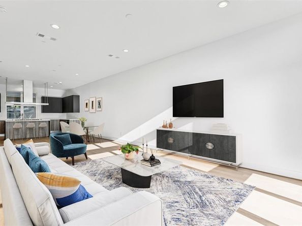 3040  Chimes Street , Dallas Texas 75219