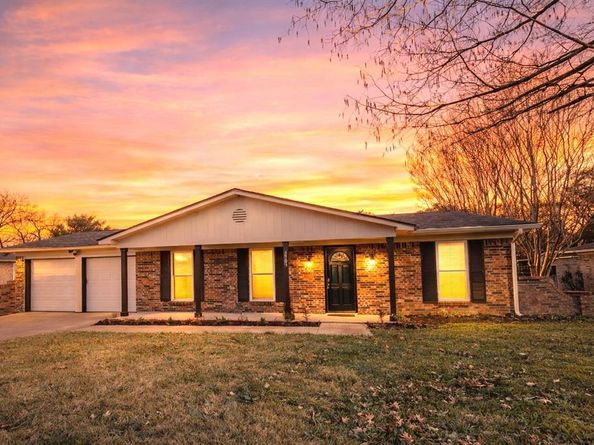 5705  Waits Avenue , Fort Worth Texas 76133