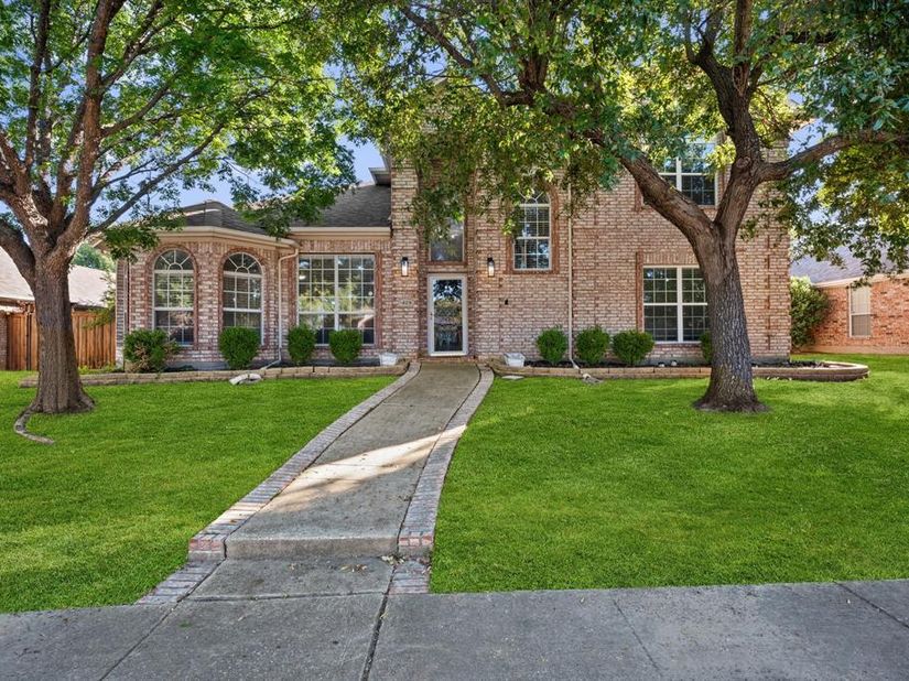 1429  Glendover Drive , Allen Texas 75013