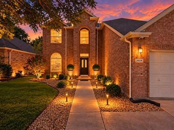 2608  Hudson Crossing 