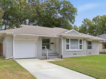 2118  Bergstrom Drive 