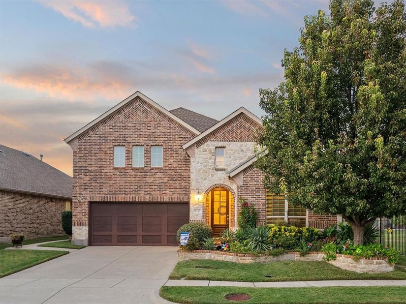 1767  Bluebird Court , Carrollton Texas 75010