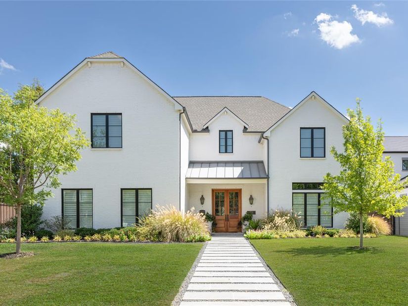 7110  Robin Road , Dallas Texas 75209