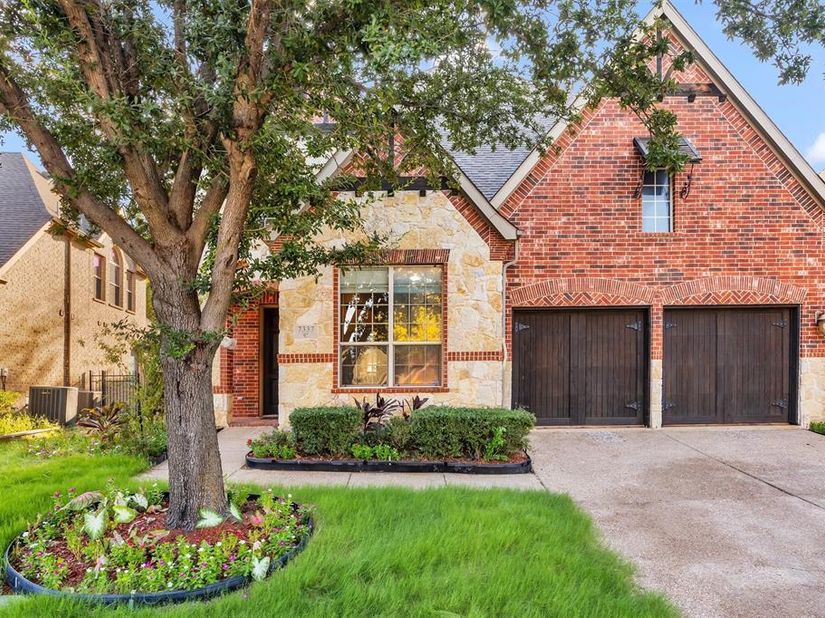 7337  Canadian Drive , Irving Texas 75039