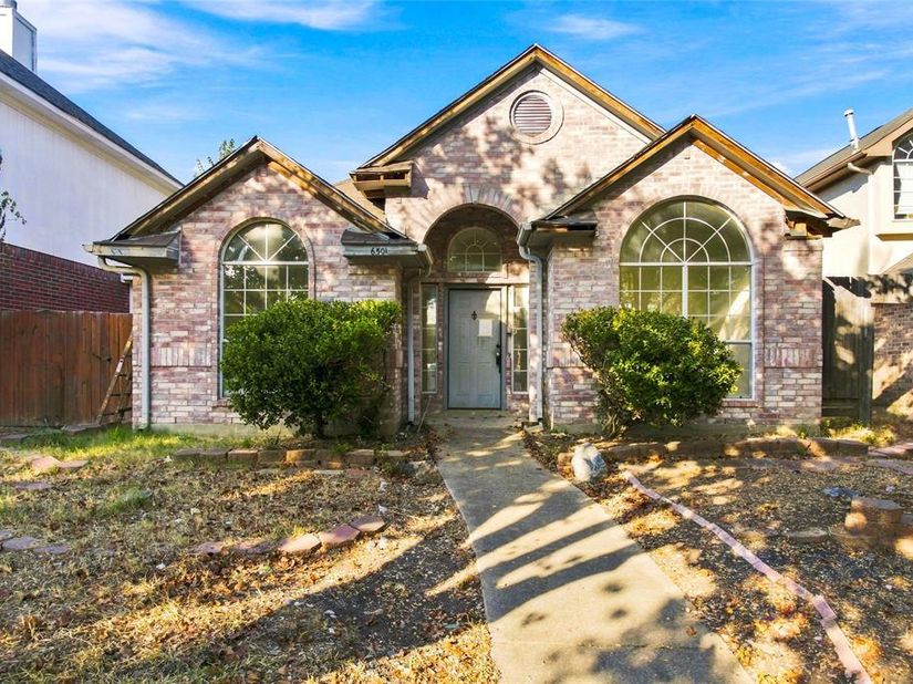 6501  White Oak Drive , Rowlett Texas 75089
