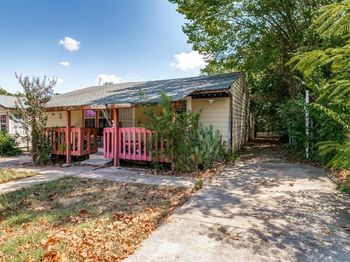 4329  Lubbock Avenue 