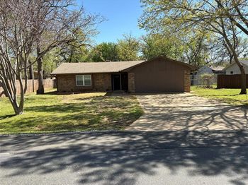 206  Hickory Lane 