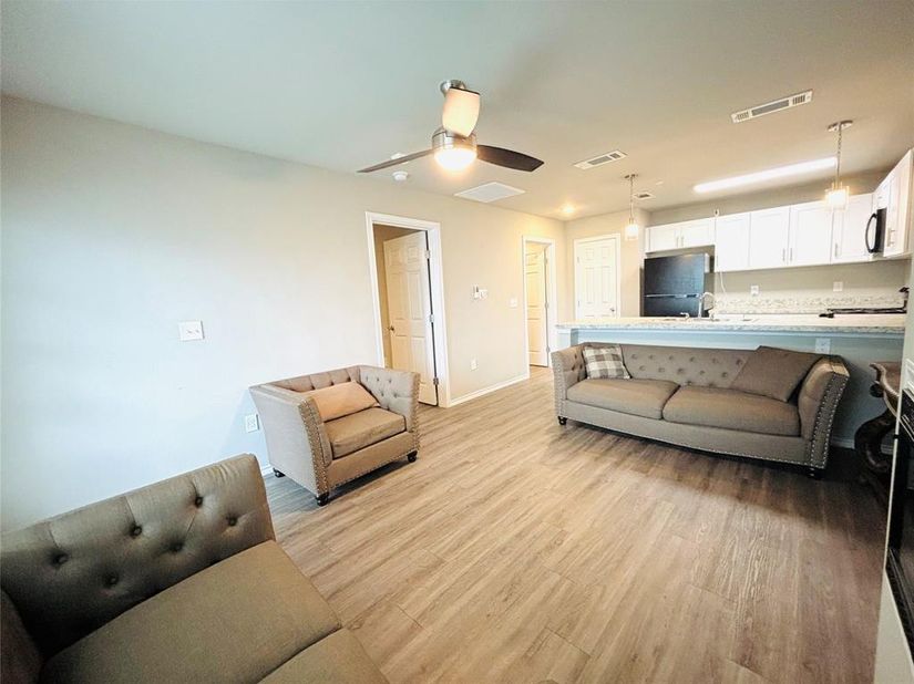 6108  Abrams Road  202, Dallas Texas 75231