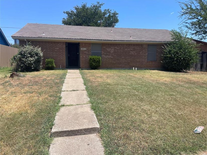 10515  Eastcrest Lane , Dallas Texas 75217