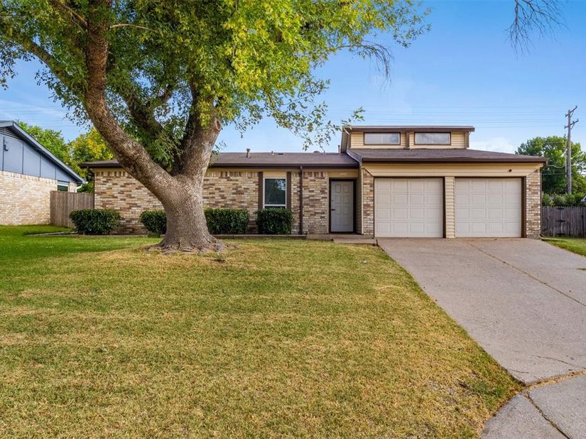 1007  Elk Grove Drive , Richardson Texas 75081