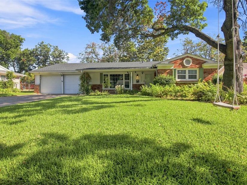 3552  Wosley Drive , Fort Worth Texas 76133