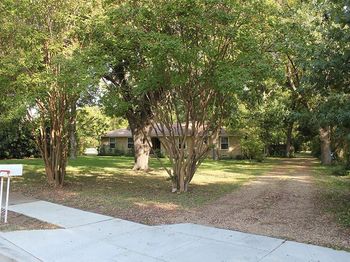 8473  Stults Road 