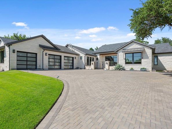 309 Highland Spring LN, Georgetown TX 78633