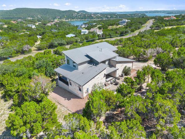 17644 W Reed Parks RD, Jonestown TX 78645