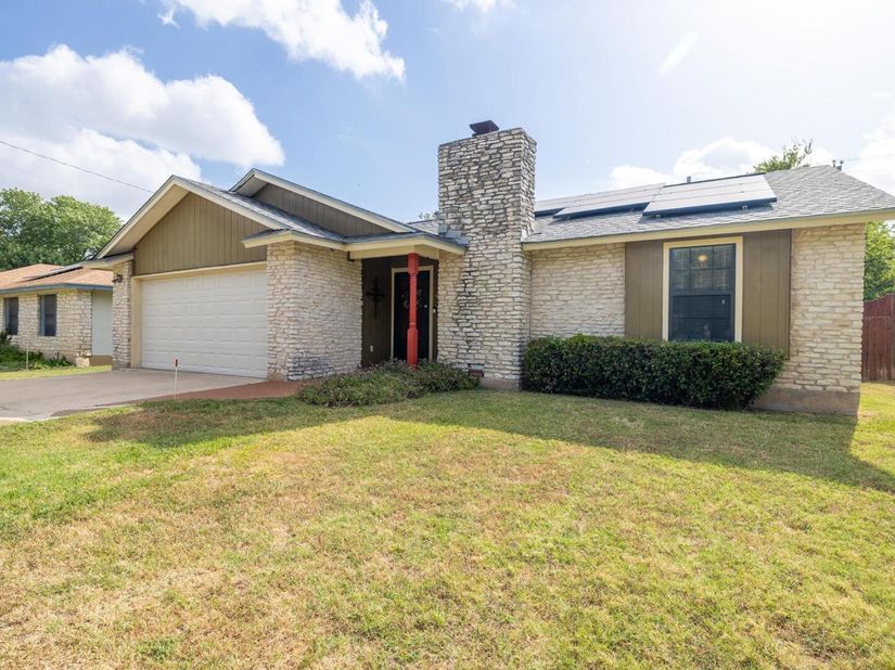 1713 Parkside CIR, Round Rock TX 78664