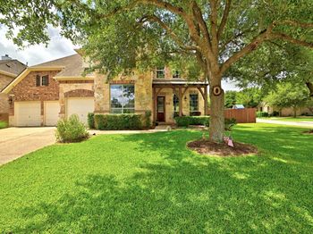 1385 Pine Forest CIR