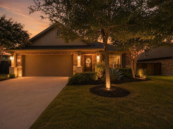205 Summer Azure ST, Georgetown TX 78626