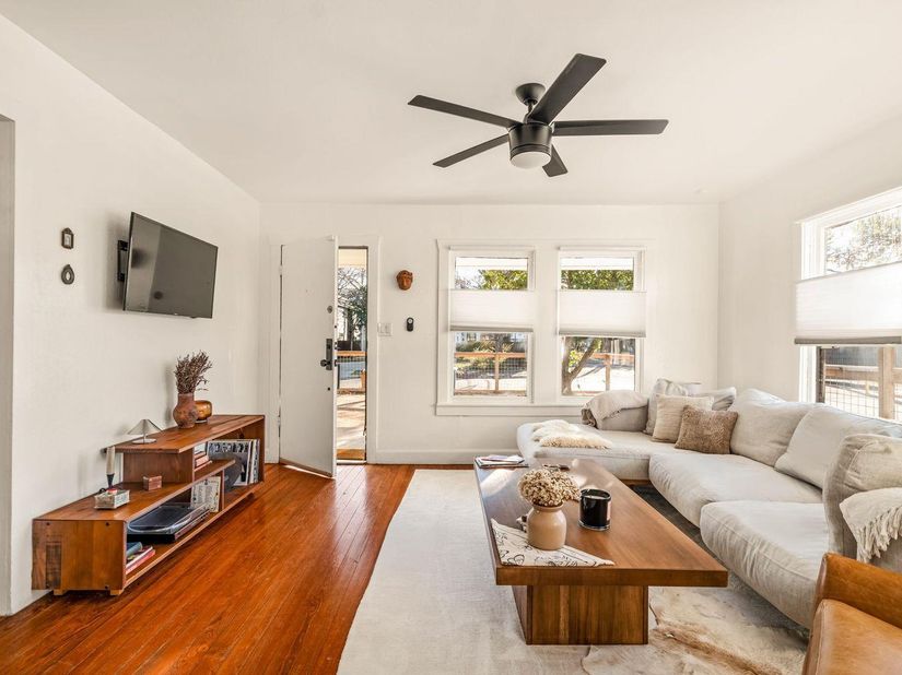 4600 Alf Ave, Austin TX 78721