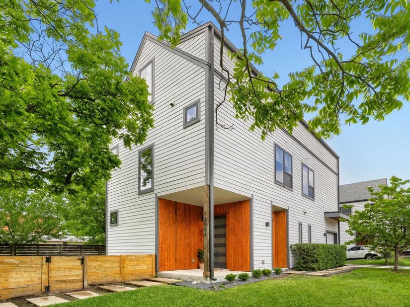 1200 Stobaugh ST A, Austin TX 78757