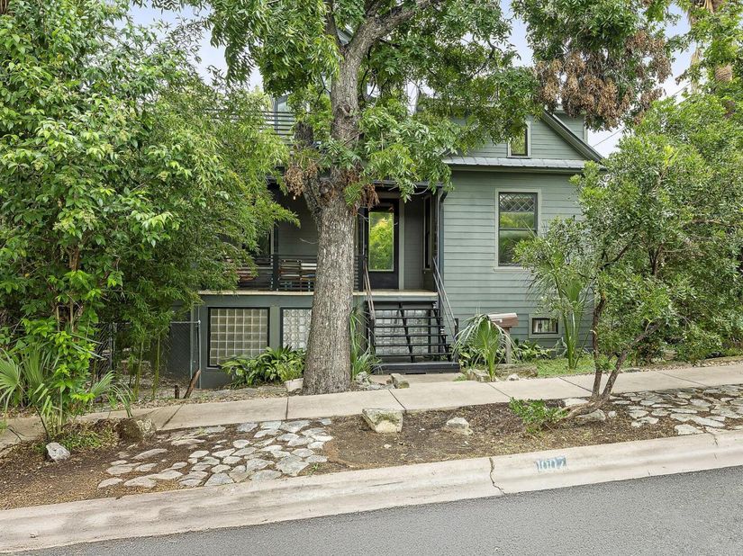 1007 E 8th ST, Austin TX 78702