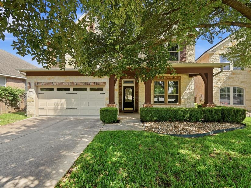 2301 Golden Gate PARK, Austin TX 78732