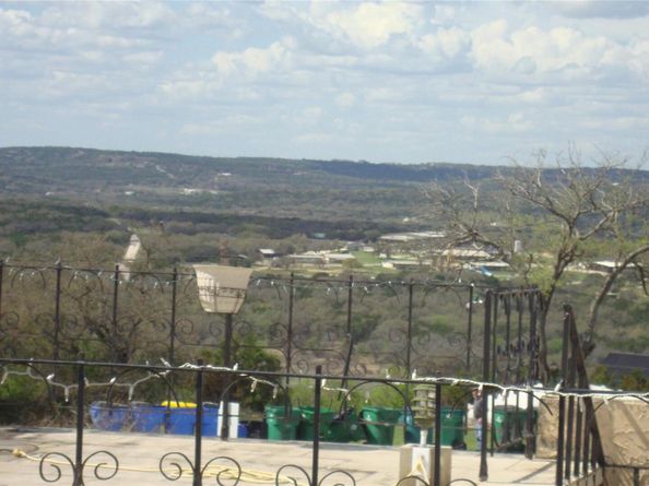 5804 Circulo DR 2A, Lago Vista TX 78645